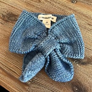 Misha and puff collar